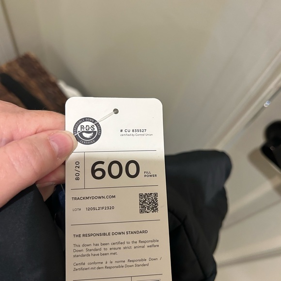Lands End XXL 600 down fill vest NWT - Picture 3 of 8